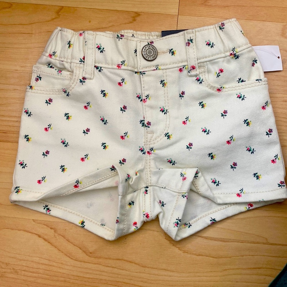 Gap Floral Shorts